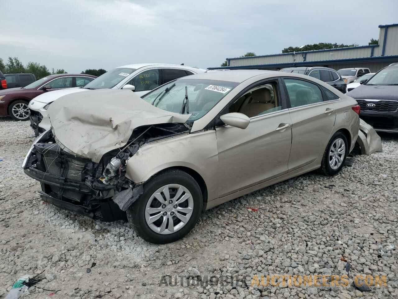 5NPEB4AC2BH225154 HYUNDAI SONATA 2011