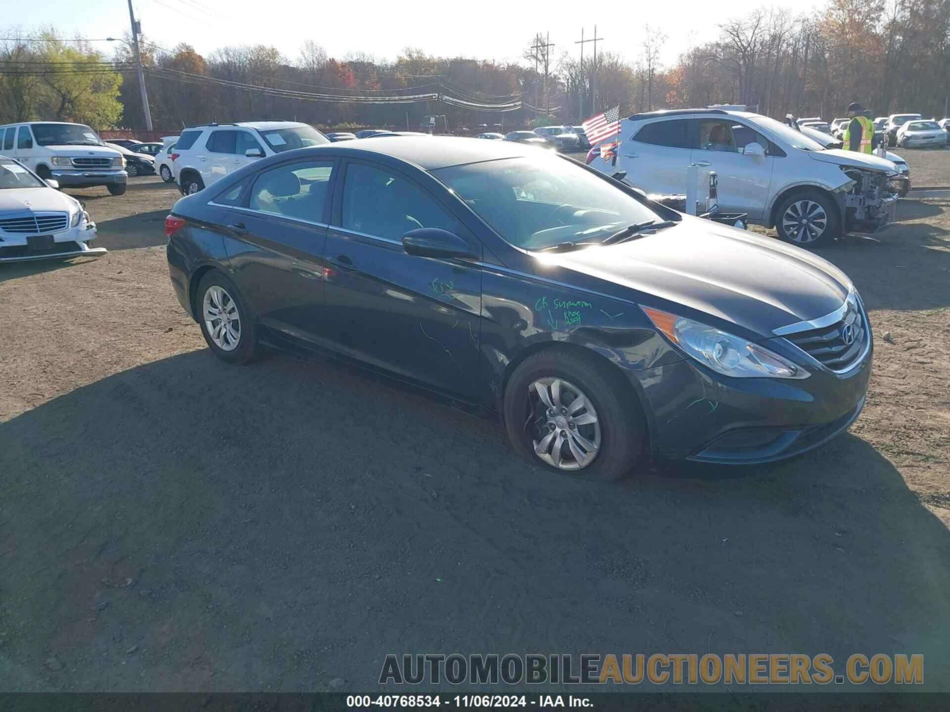 5NPEB4AC2CH315258 HYUNDAI SONATA 2012