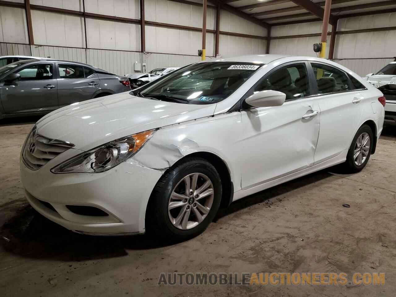 5NPEB4AC2CH440342 HYUNDAI SONATA 2012