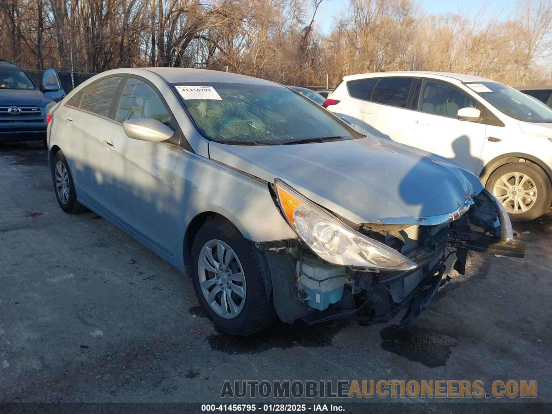 5NPEB4AC2CH442995 HYUNDAI SONATA 2012