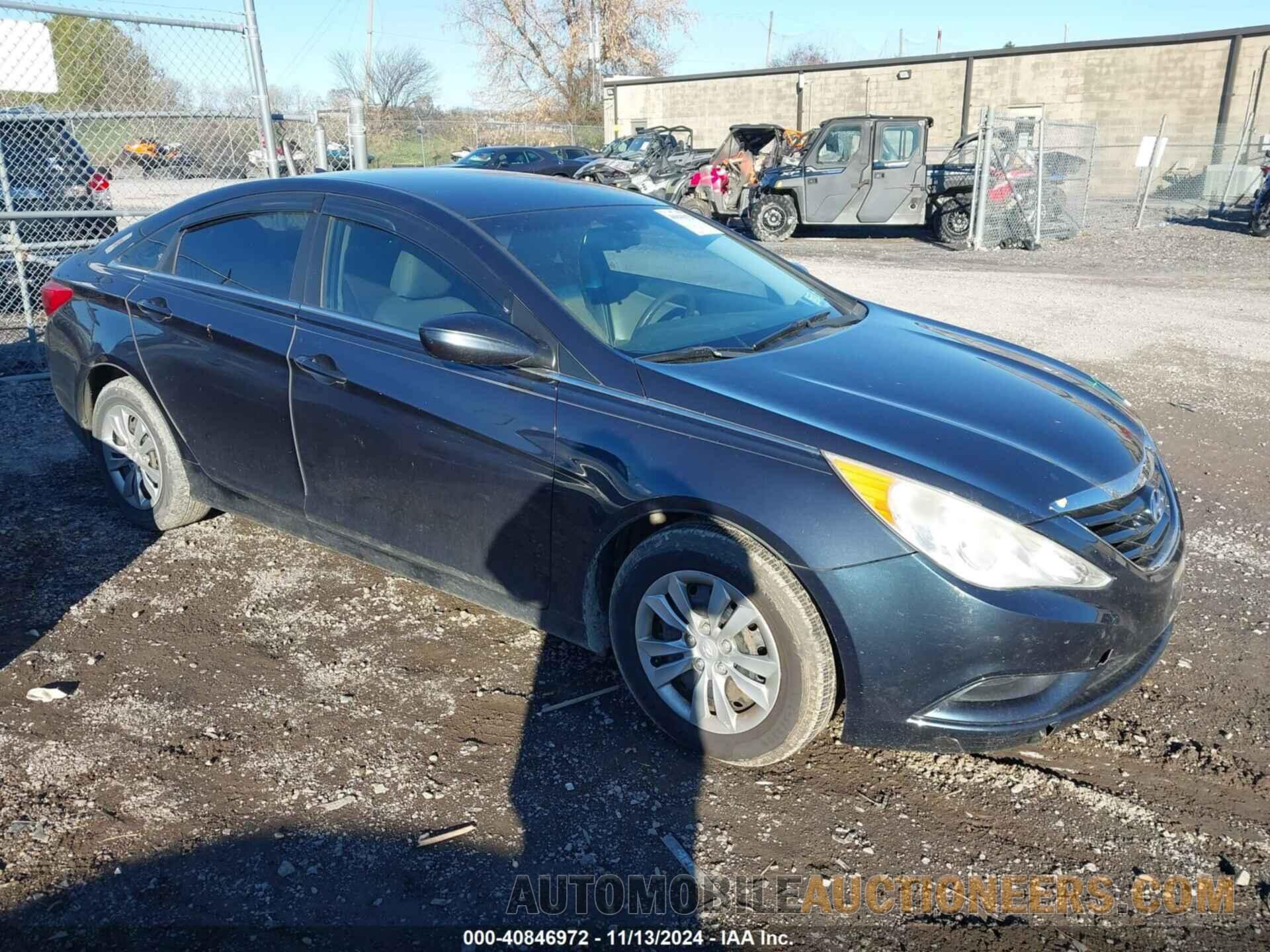 5NPEB4AC2CH449123 HYUNDAI SONATA 2012