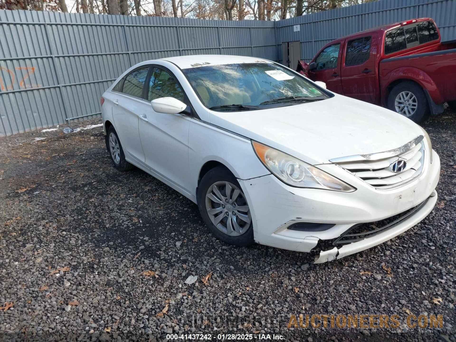 5NPEB4AC2CH461174 HYUNDAI SONATA 2012