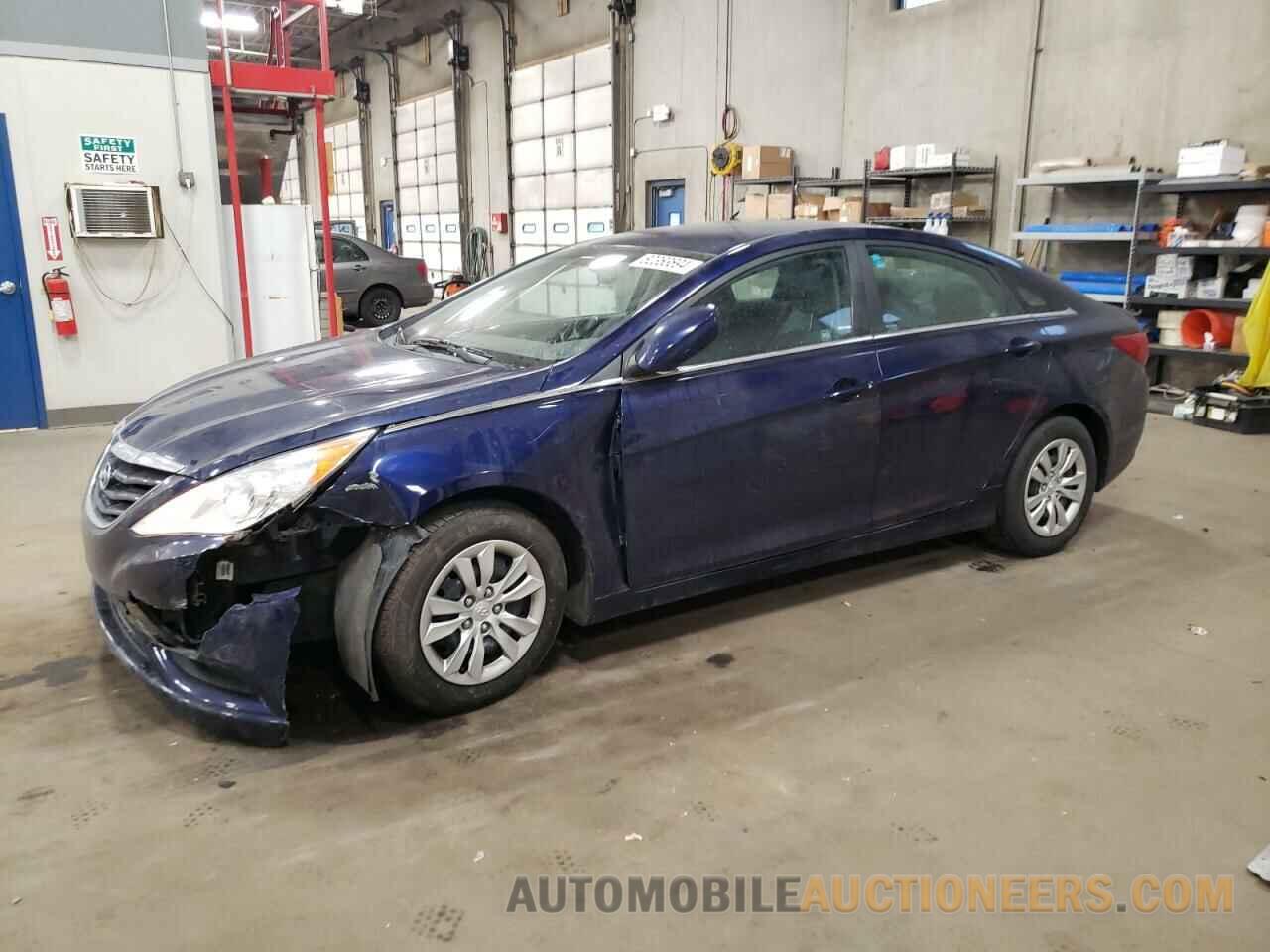 5NPEB4AC2CH465032 HYUNDAI SONATA 2012