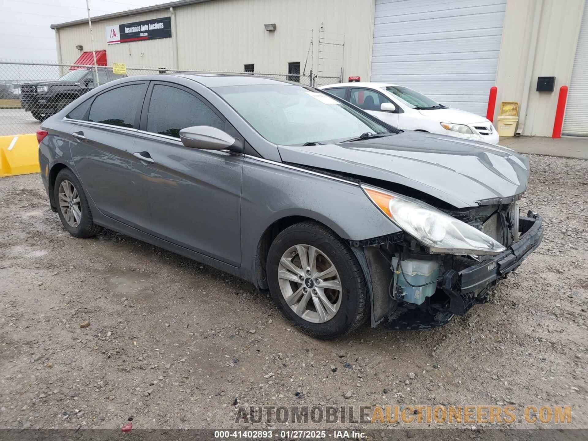 5NPEB4AC2CH472465 HYUNDAI SONATA 2012