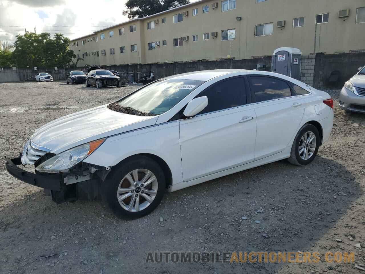 5NPEB4AC2CH491632 HYUNDAI SONATA 2012