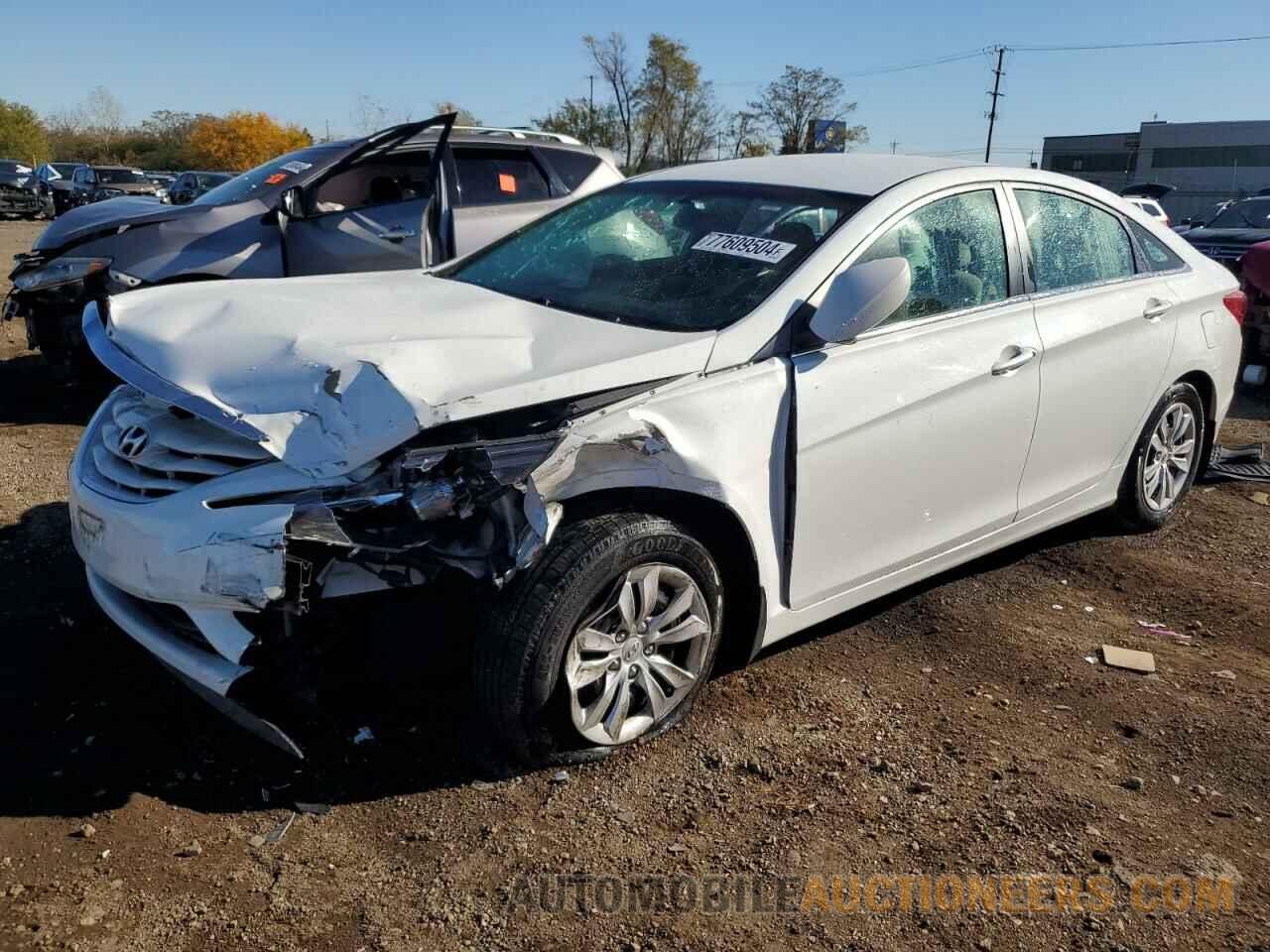 5NPEB4AC2CH496233 HYUNDAI SONATA 2012