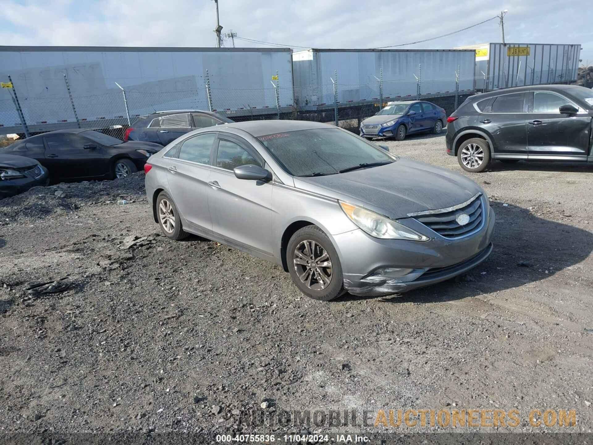 5NPEB4AC2DH593837 HYUNDAI SONATA 2013