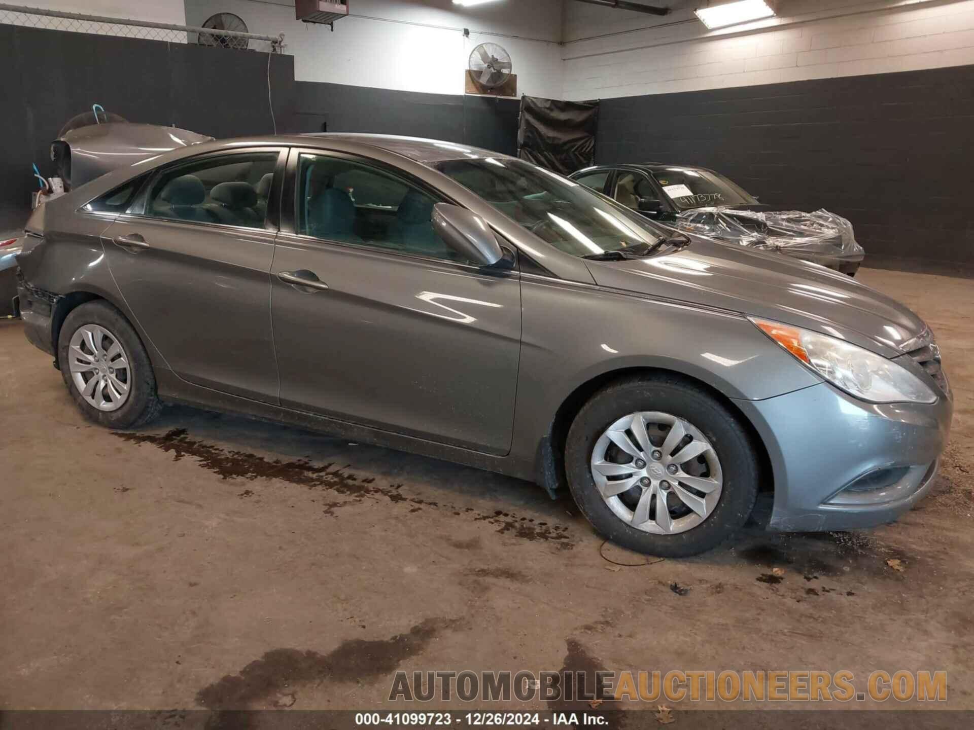 5NPEB4AC2DH599797 HYUNDAI SONATA 2013