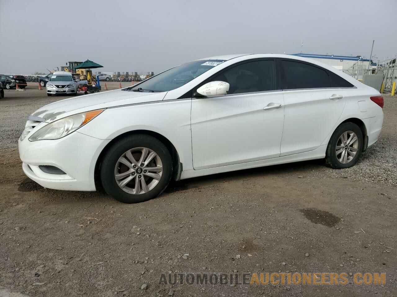 5NPEB4AC2DH674501 HYUNDAI SONATA 2013