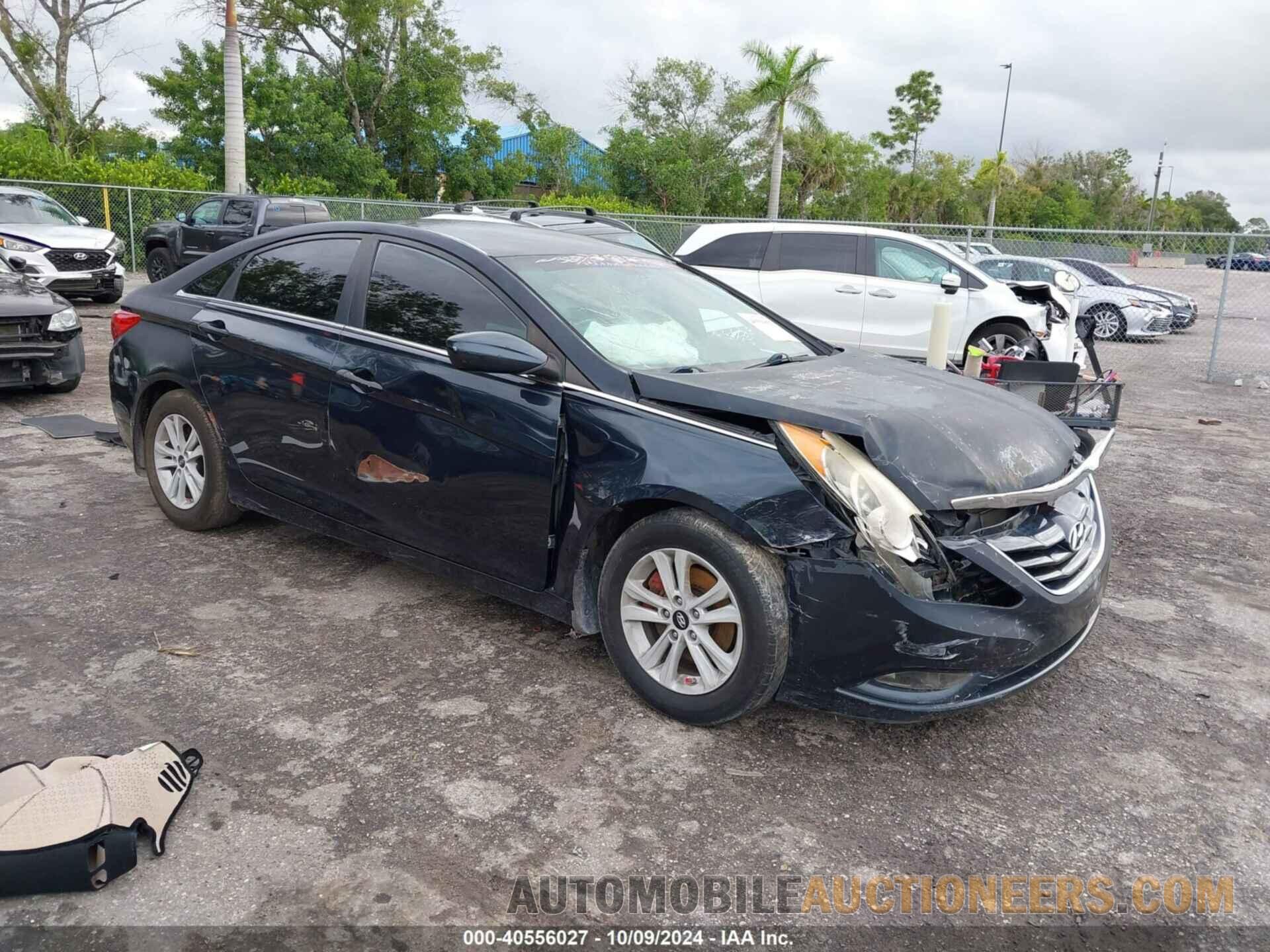 5NPEB4AC2DH678371 HYUNDAI SONATA 2013