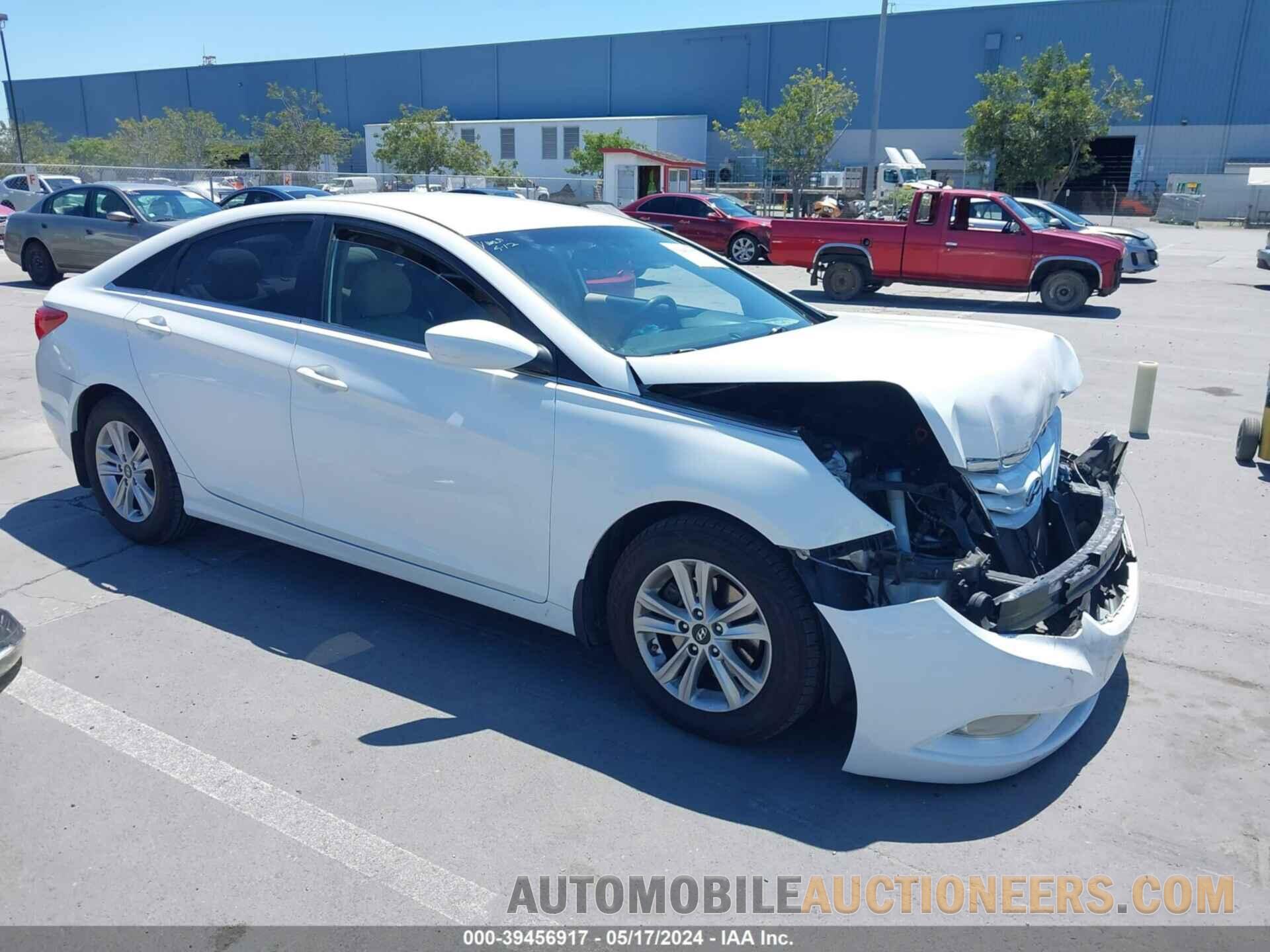 5NPEB4AC2DH680184 HYUNDAI SONATA 2013