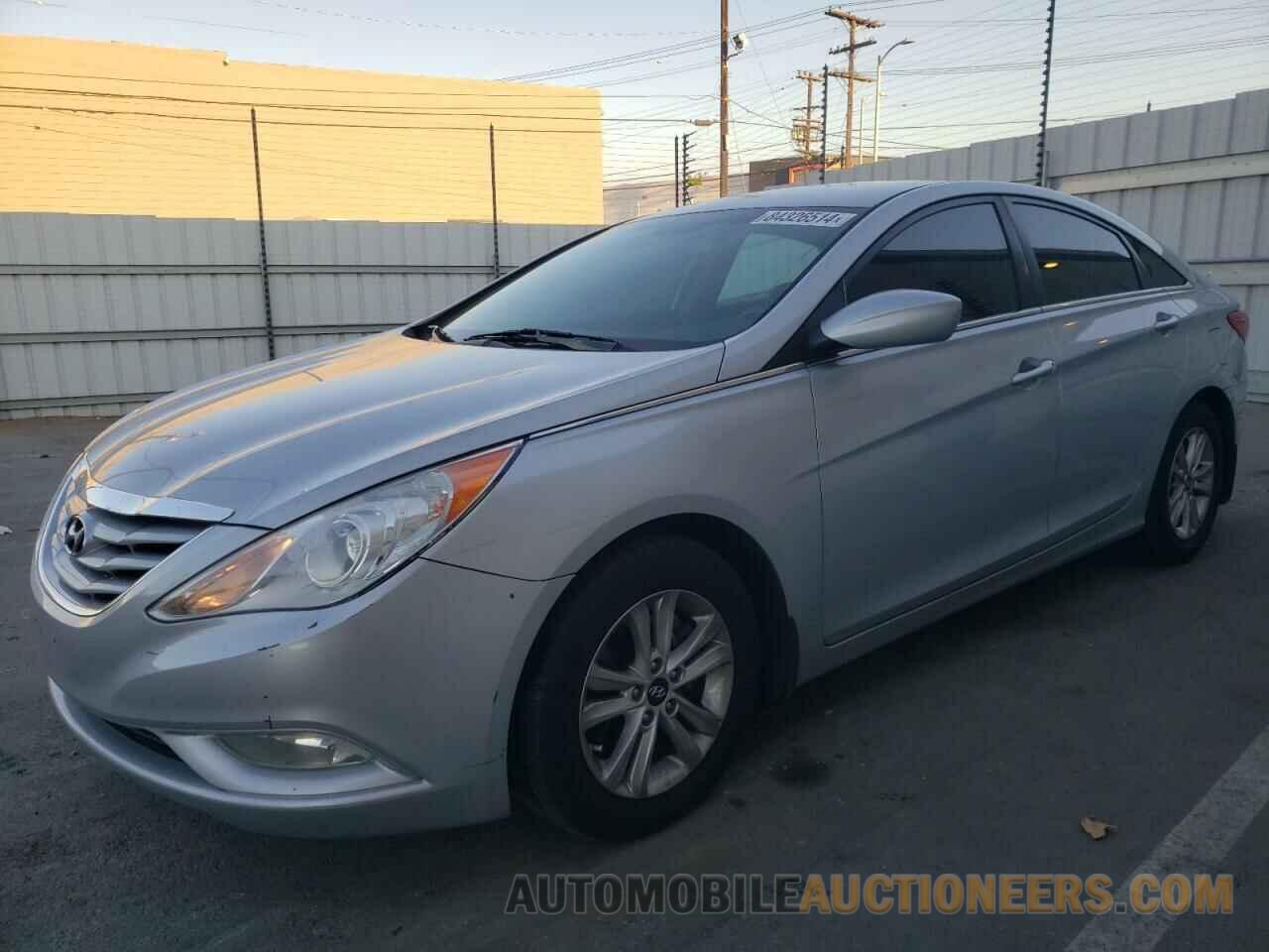 5NPEB4AC2DH705309 HYUNDAI SONATA 2013