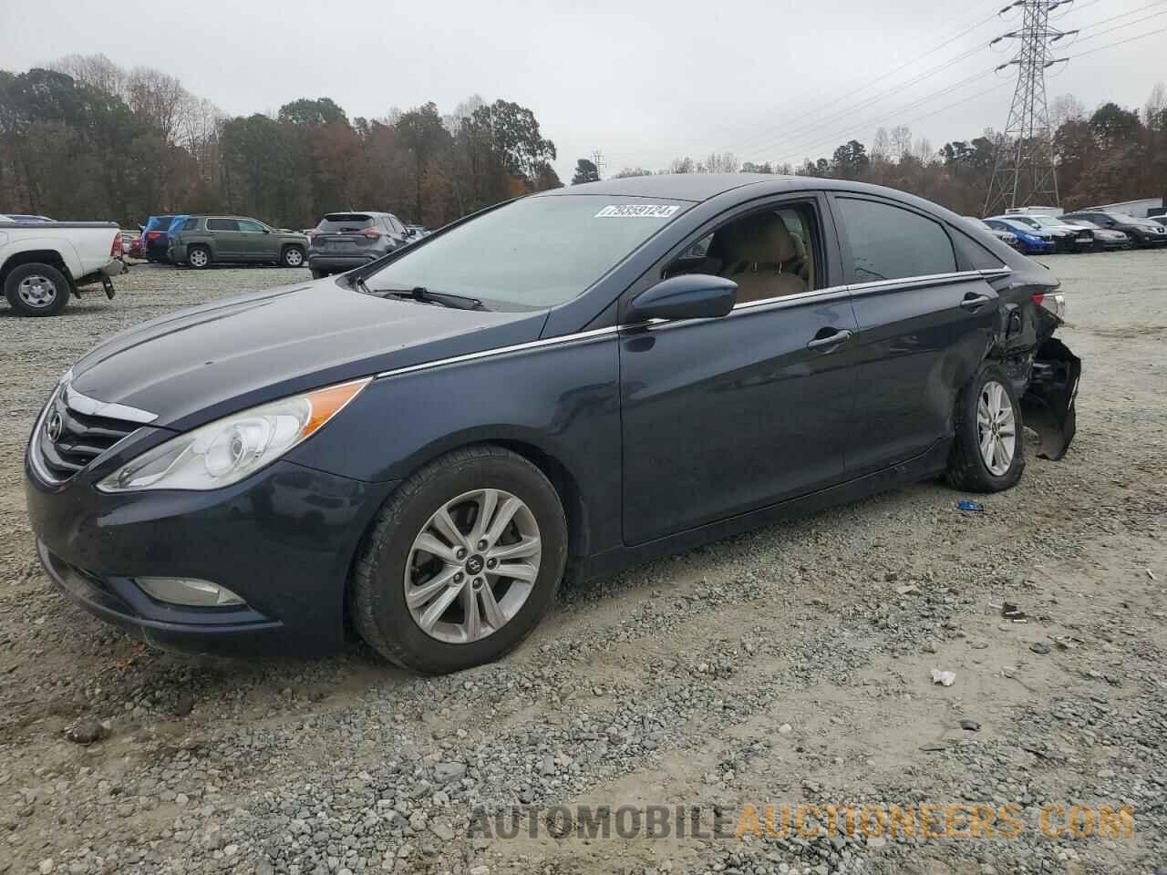 5NPEB4AC2DH712437 HYUNDAI SONATA 2013