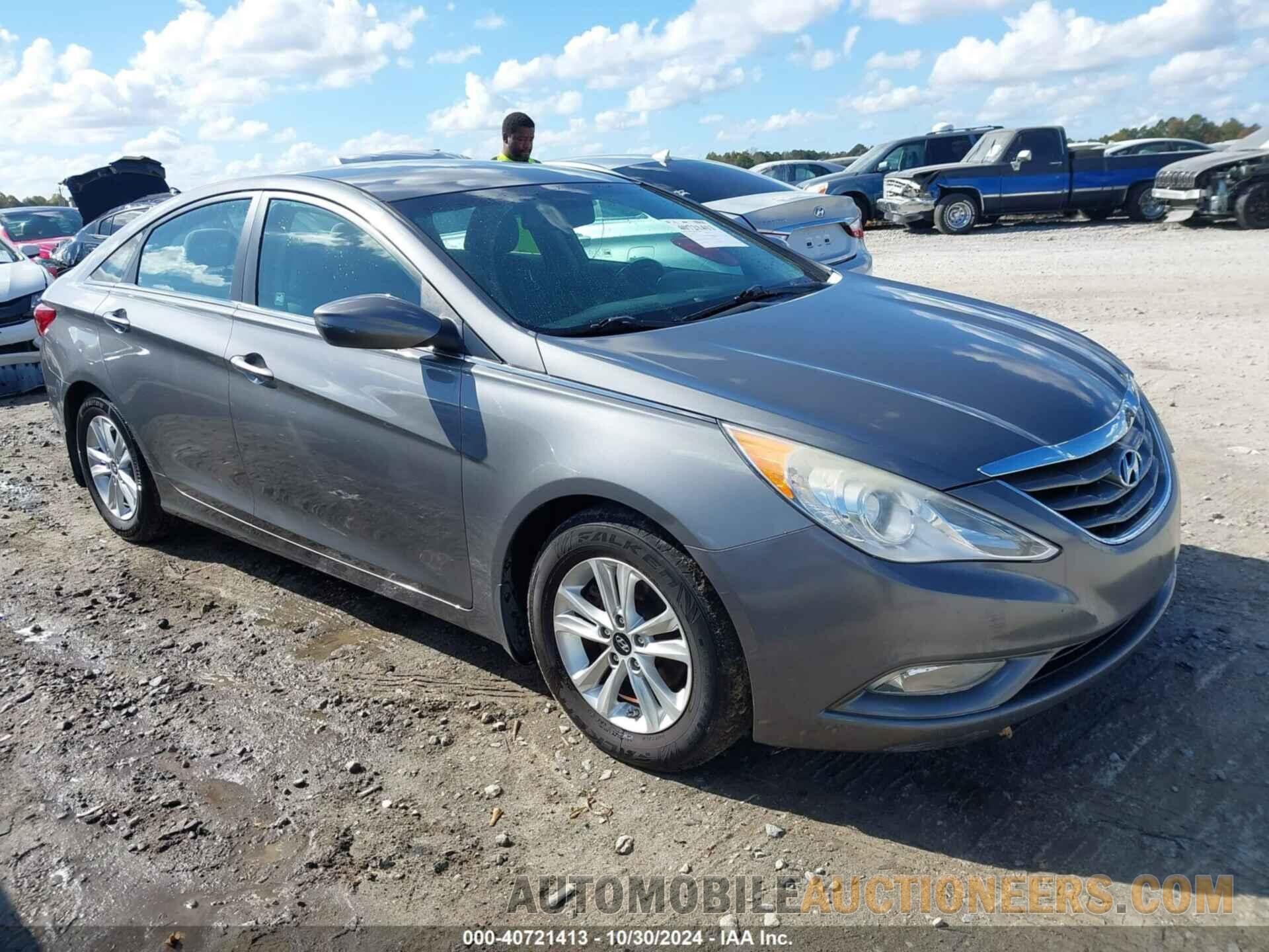 5NPEB4AC2DH751559 HYUNDAI SONATA 2013