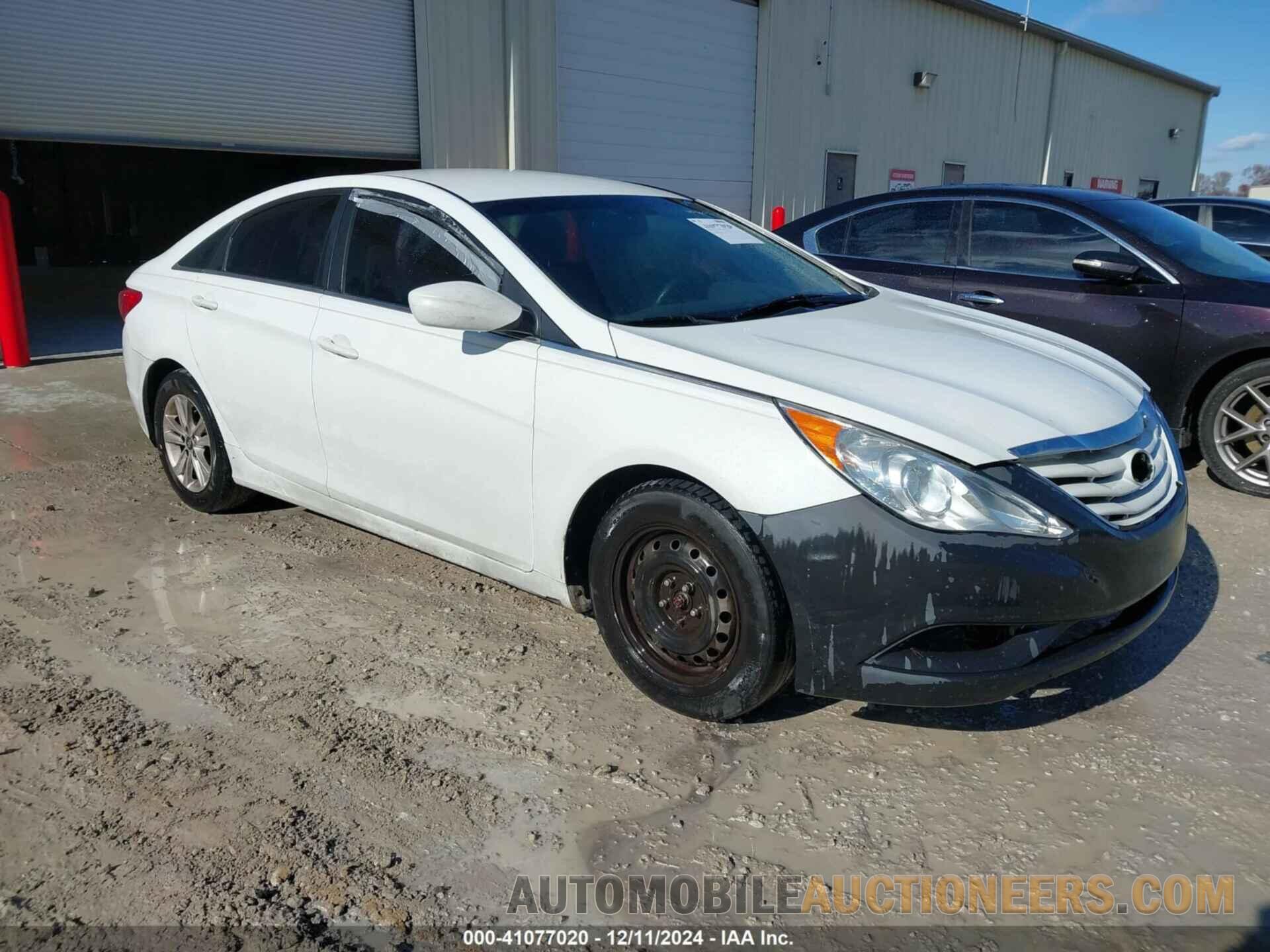 5NPEB4AC2DH760309 HYUNDAI SONATA 2013