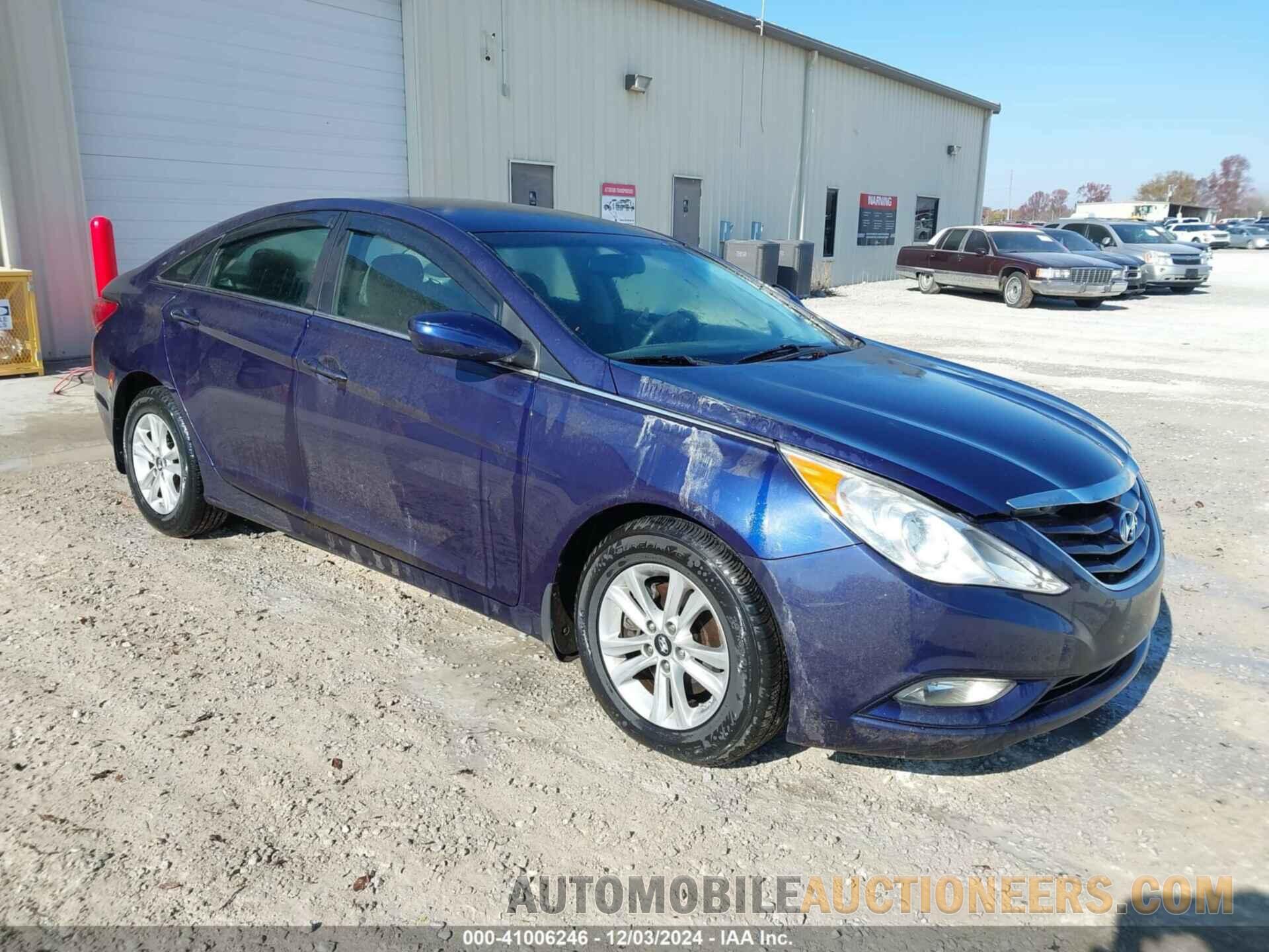 5NPEB4AC2DH796288 HYUNDAI SONATA 2013