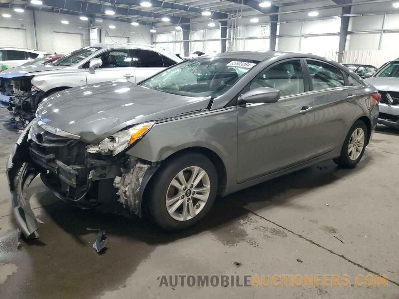 5NPEB4AC2DH796596 HYUNDAI SONATA 2013