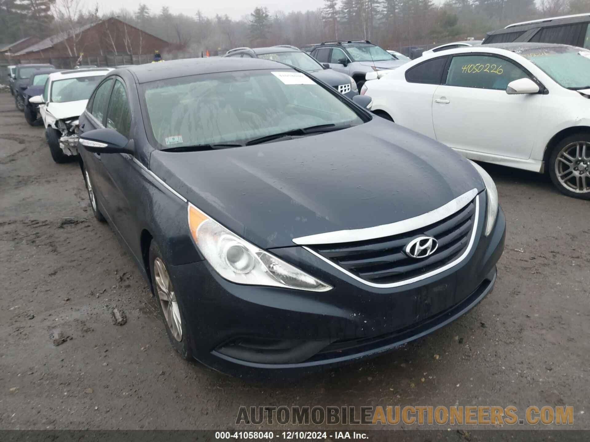 5NPEB4AC2EH825435 HYUNDAI SONATA 2014