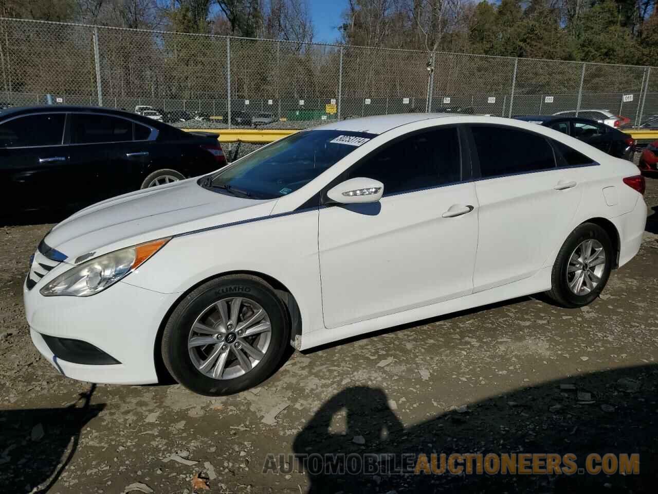 5NPEB4AC2EH895288 HYUNDAI SONATA 2014