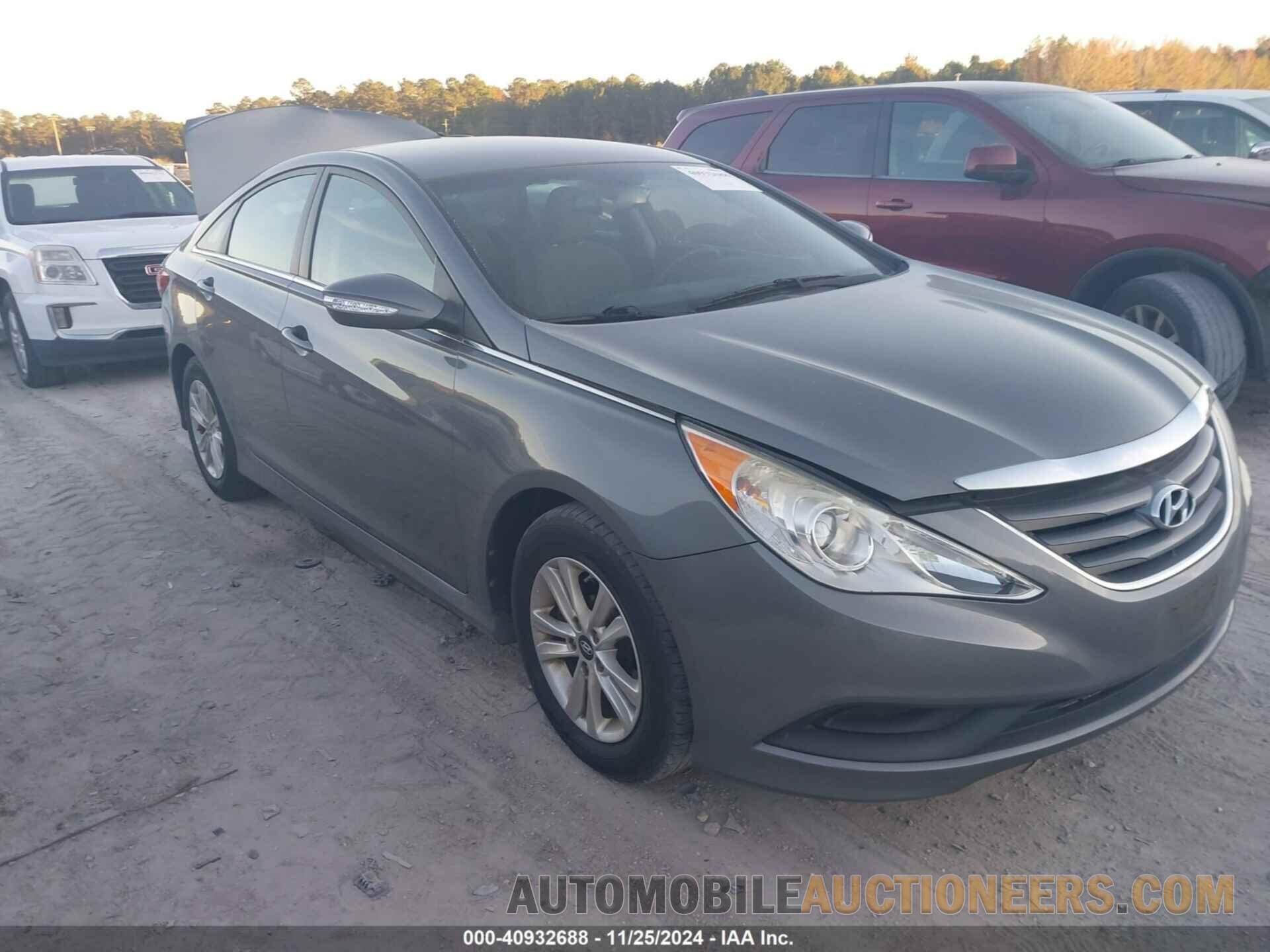 5NPEB4AC2EH897588 HYUNDAI SONATA 2014