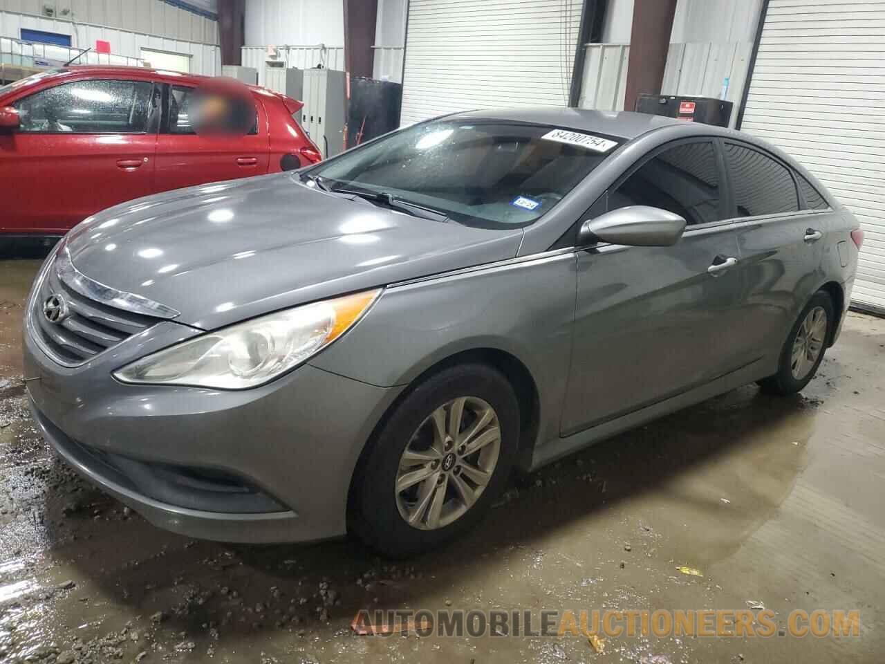 5NPEB4AC2EH922604 HYUNDAI SONATA 2014