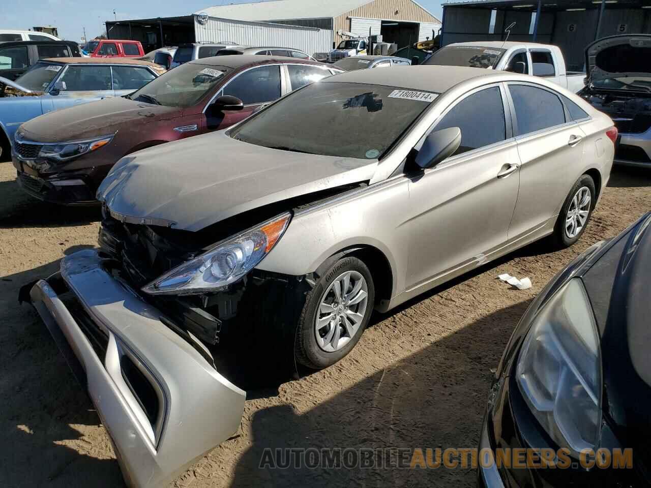 5NPEB4AC3BH020023 HYUNDAI SONATA 2011