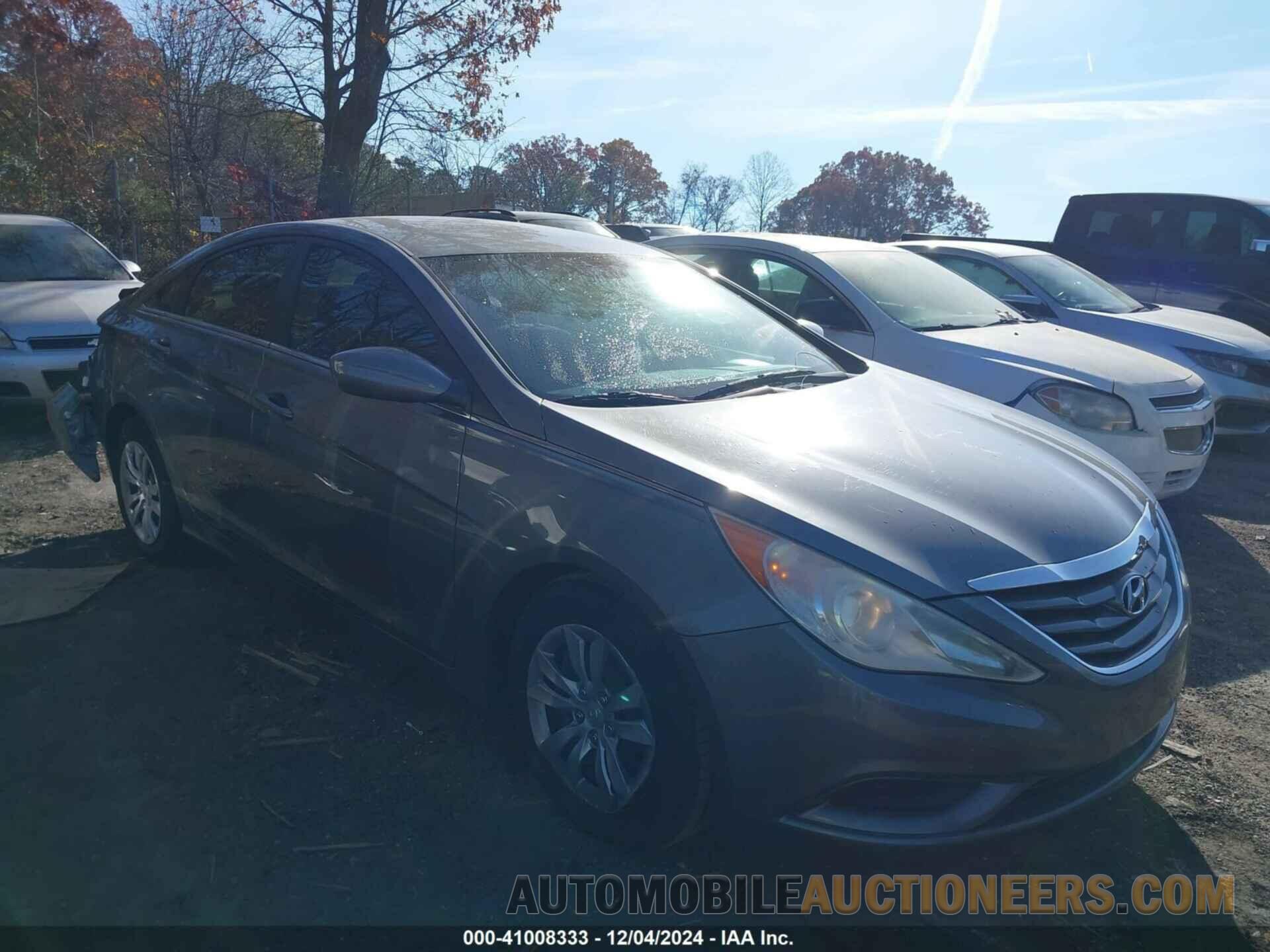 5NPEB4AC3BH103953 HYUNDAI SONATA 2011