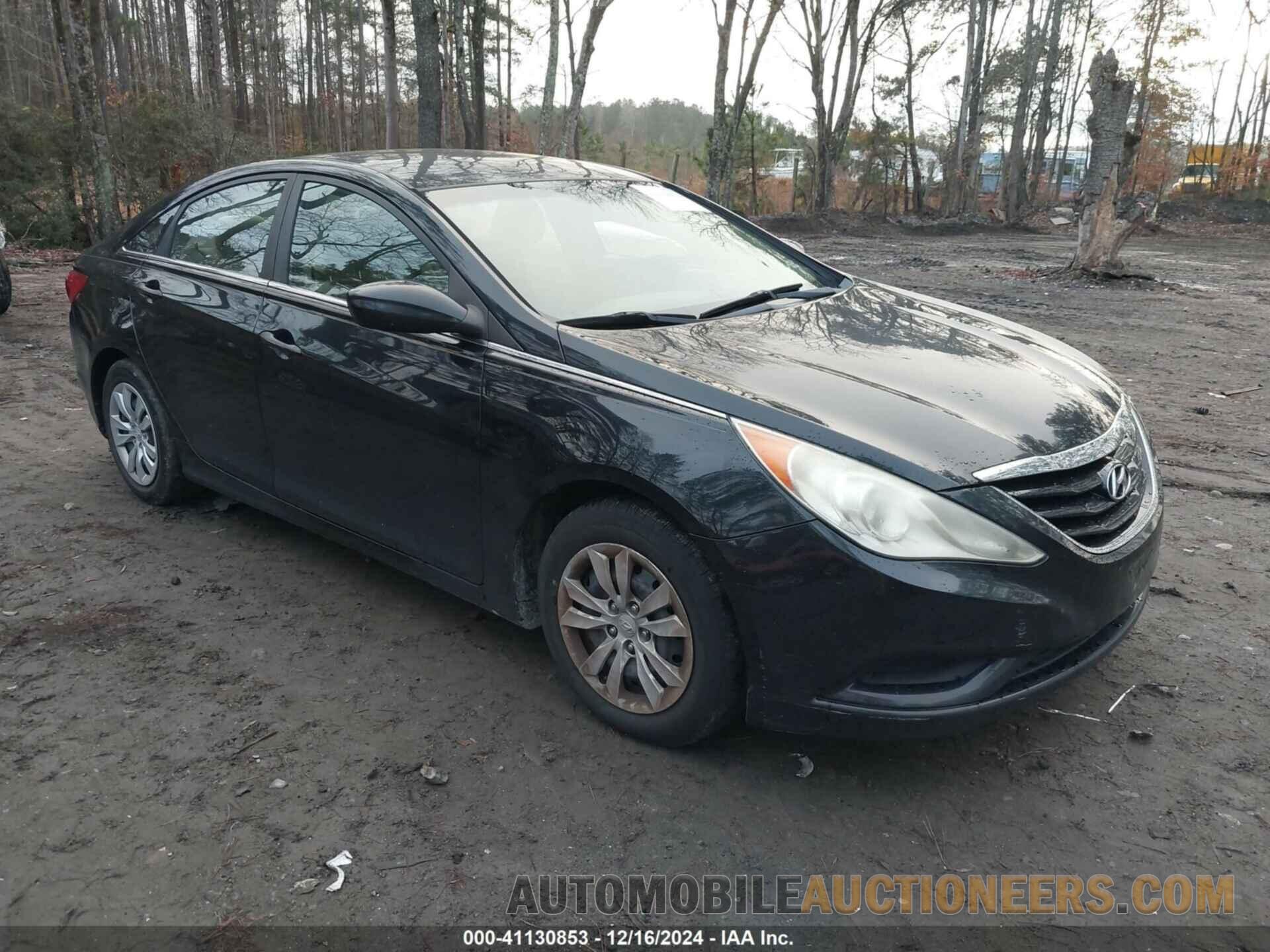 5NPEB4AC3BH164347 HYUNDAI SONATA 2011