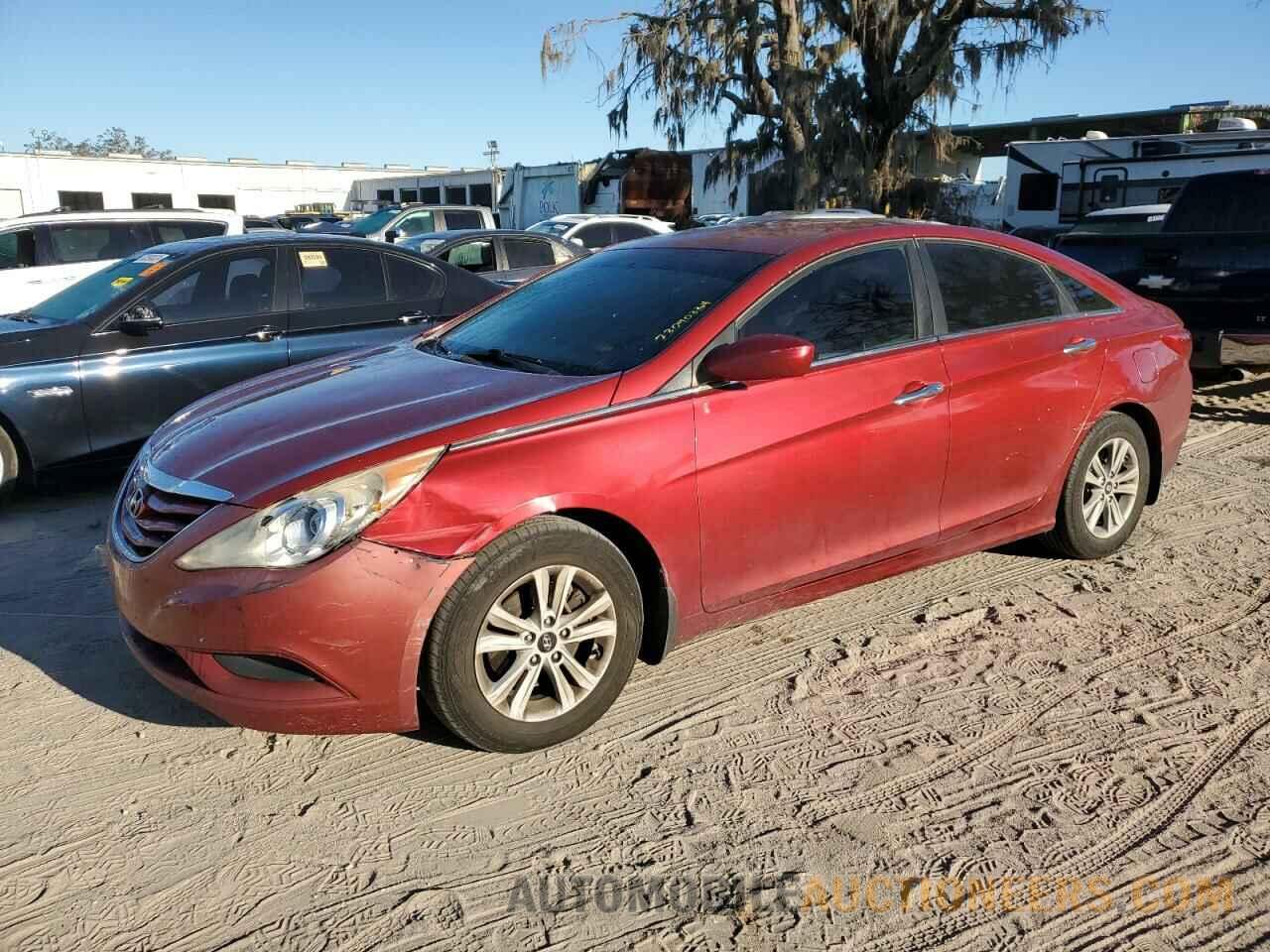 5NPEB4AC3BH189846 HYUNDAI SONATA 2011