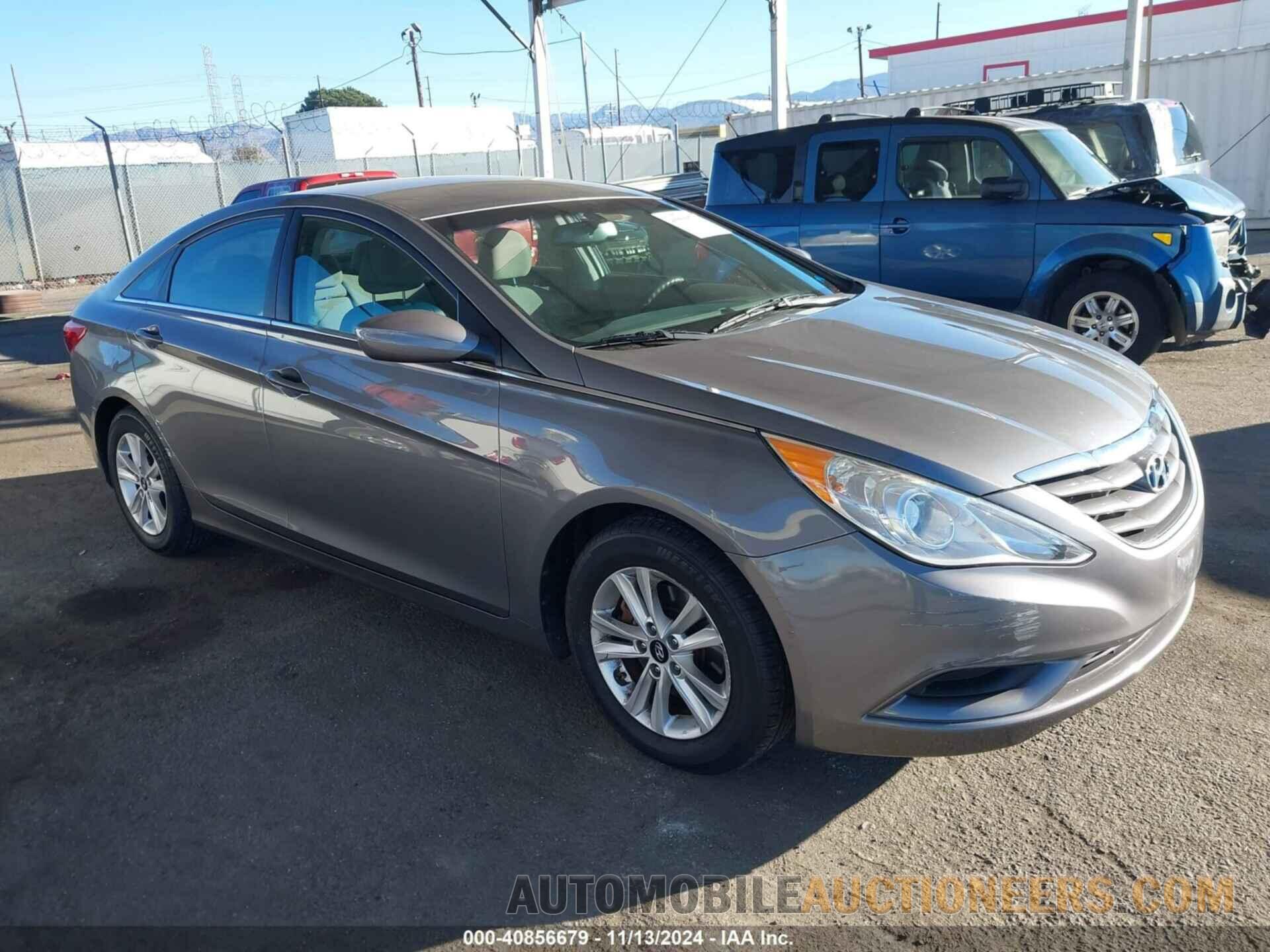 5NPEB4AC3CH342274 HYUNDAI SONATA 2012