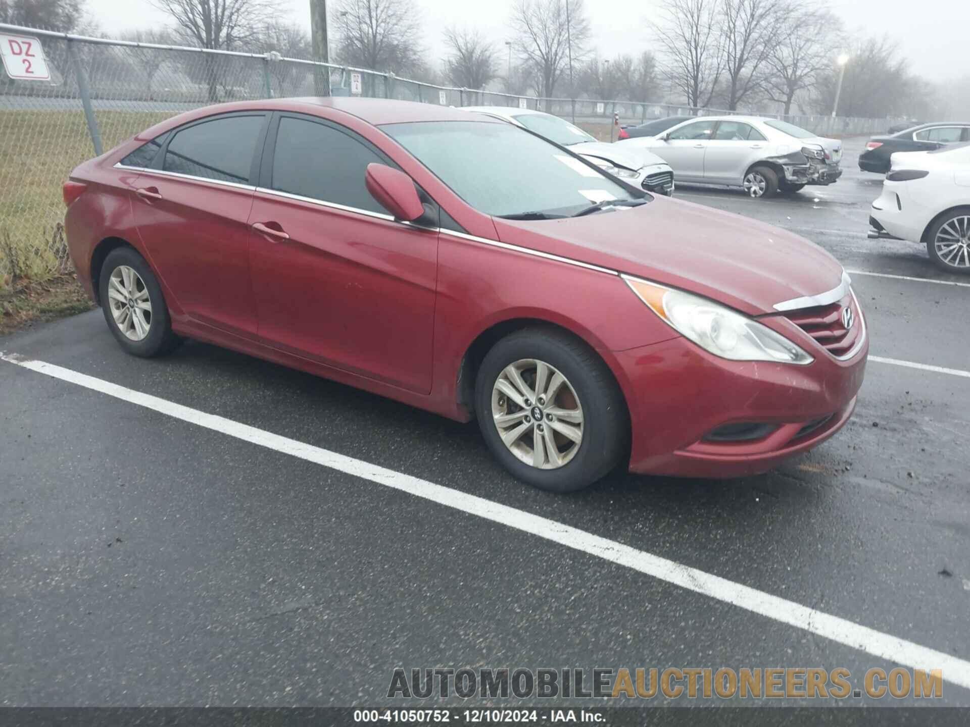 5NPEB4AC3CH368356 HYUNDAI SONATA 2012