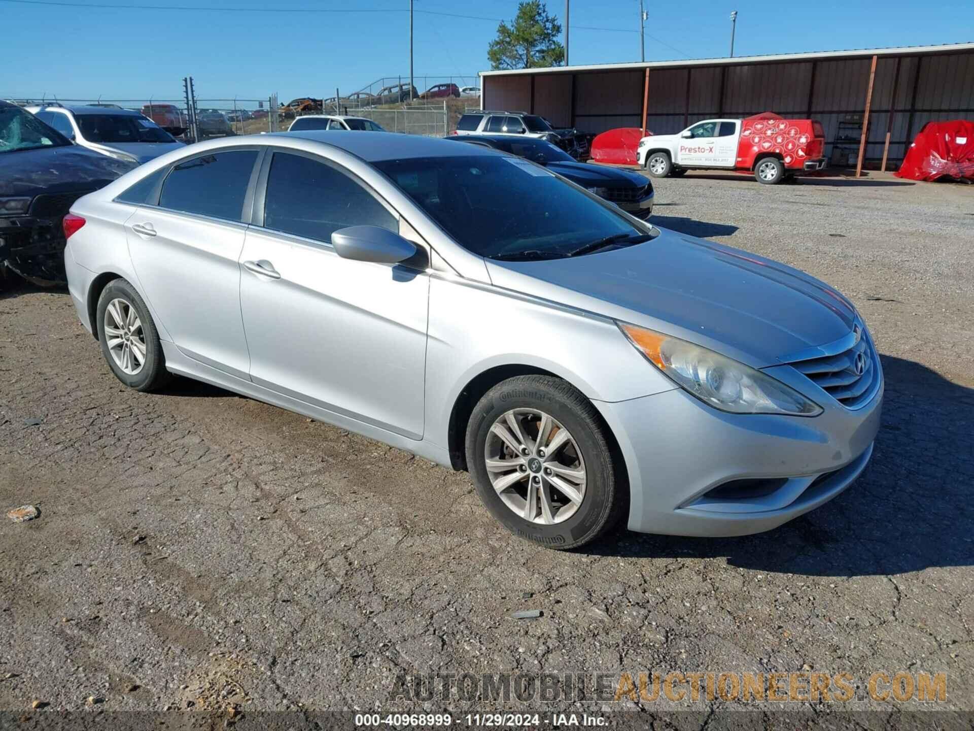 5NPEB4AC3CH369622 HYUNDAI SONATA 2012