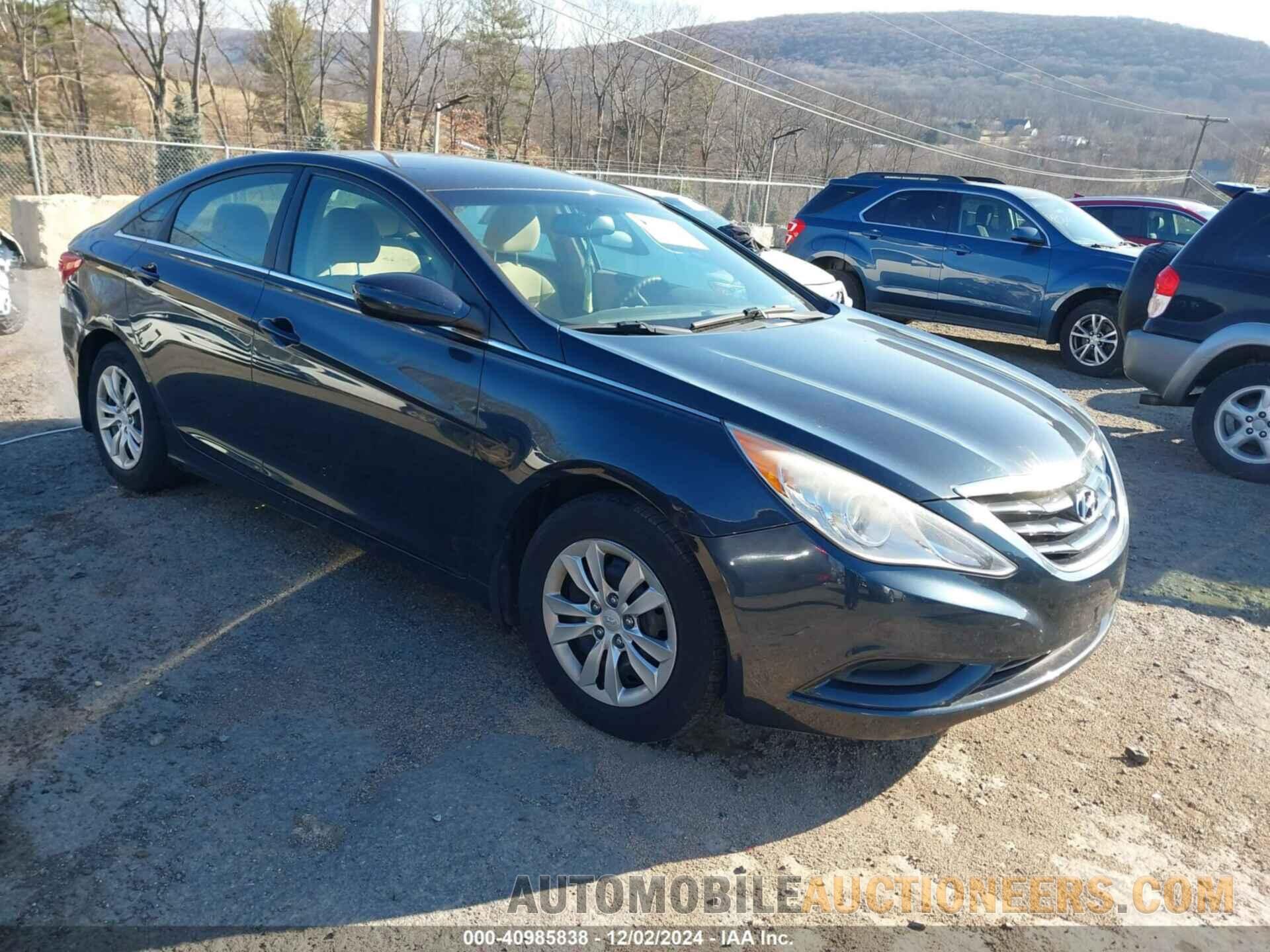 5NPEB4AC3CH422075 HYUNDAI SONATA 2012