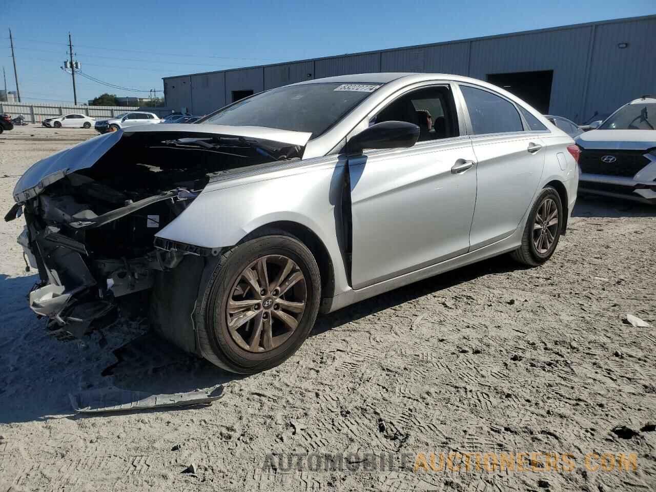 5NPEB4AC3CH464567 HYUNDAI SONATA 2012