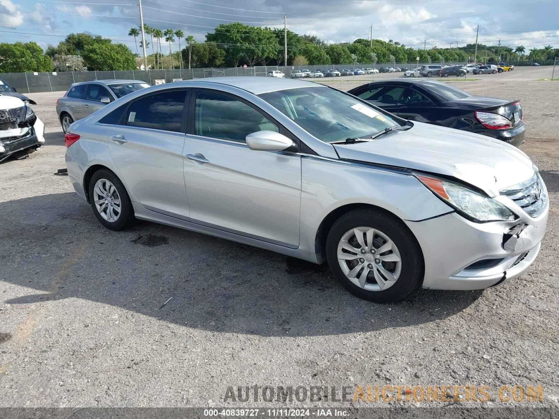 5NPEB4AC3CH471776 HYUNDAI SONATA 2012