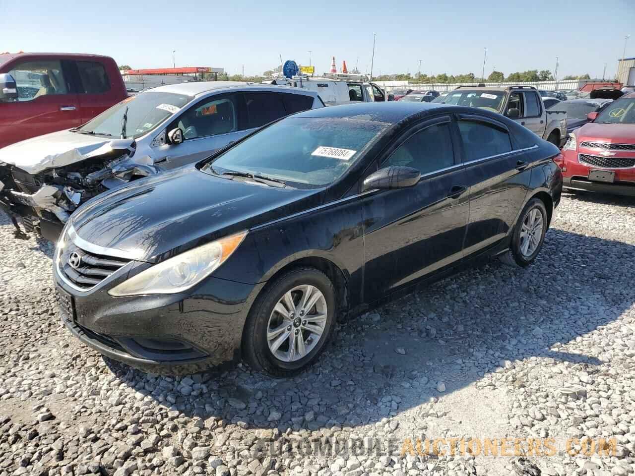 5NPEB4AC3CH488271 HYUNDAI SONATA 2012