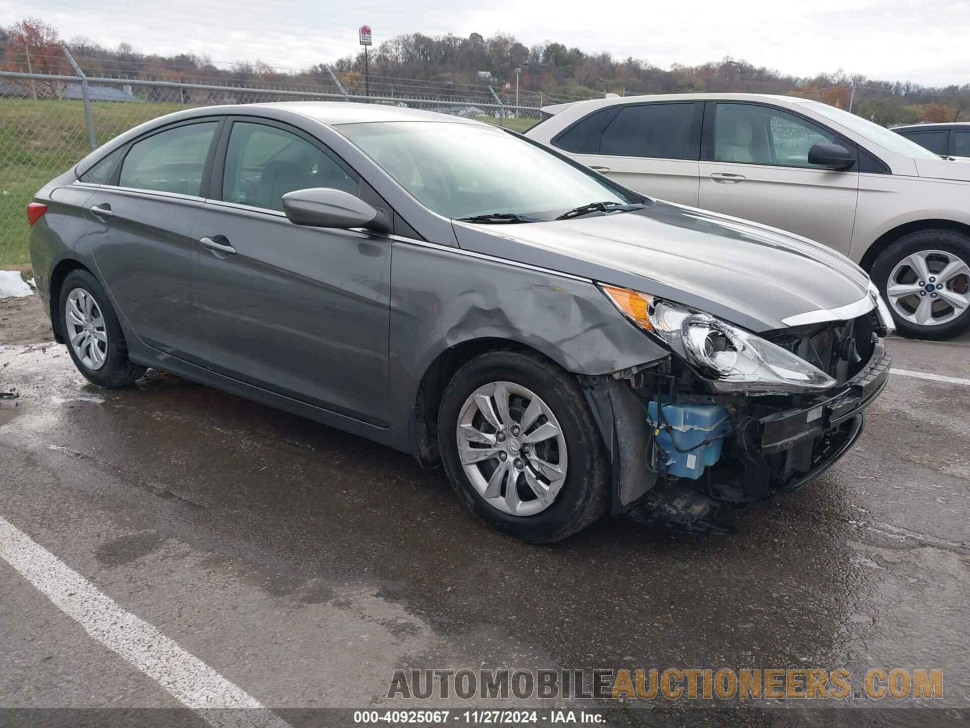 5NPEB4AC3CH503335 HYUNDAI SONATA 2012