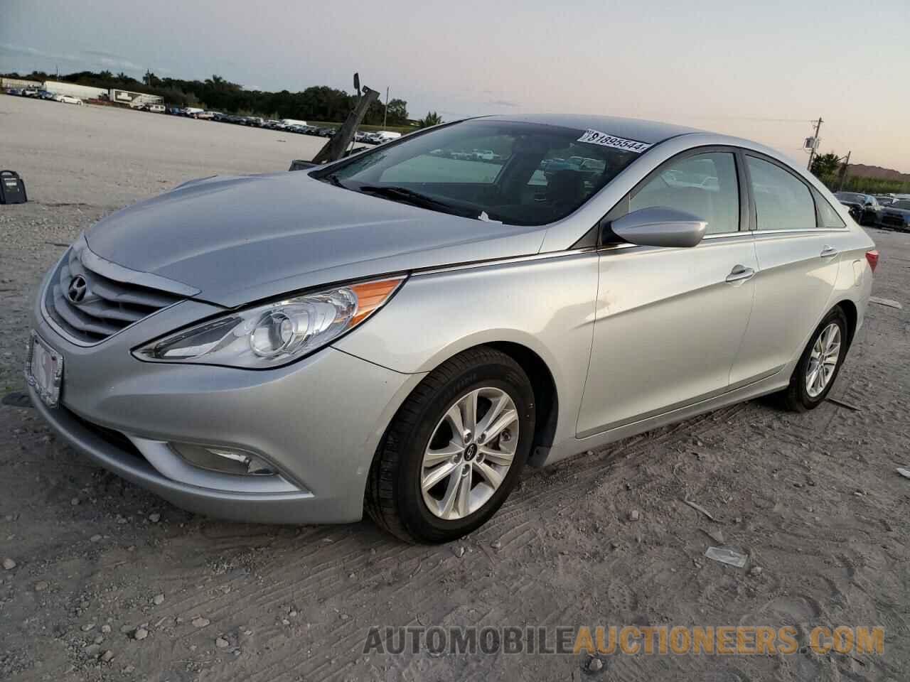 5NPEB4AC3DH604053 HYUNDAI SONATA 2013