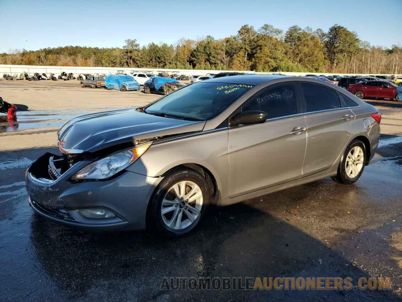 5NPEB4AC3DH612833 HYUNDAI SONATA 2013