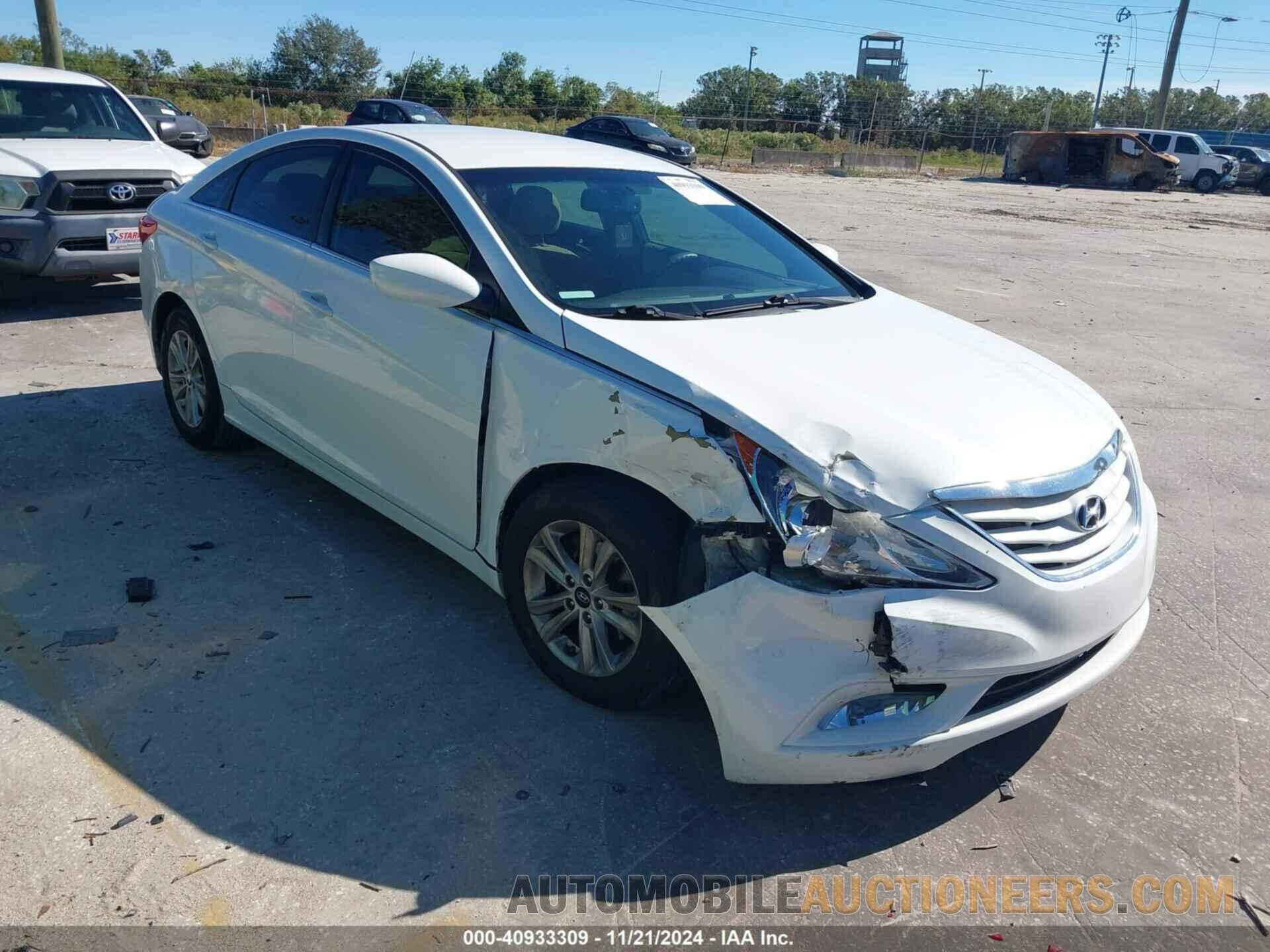 5NPEB4AC3DH752140 HYUNDAI SONATA 2013