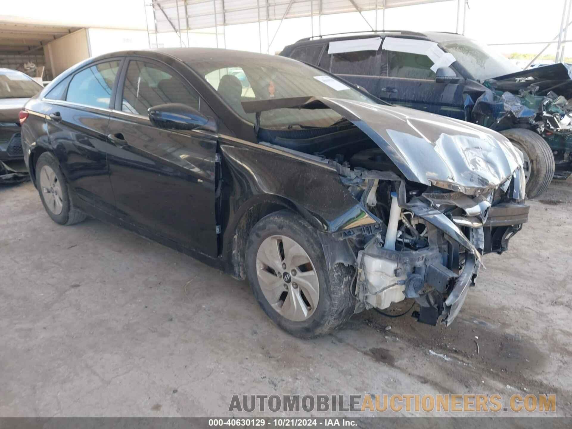 5NPEB4AC3DH754065 HYUNDAI SONATA 2013