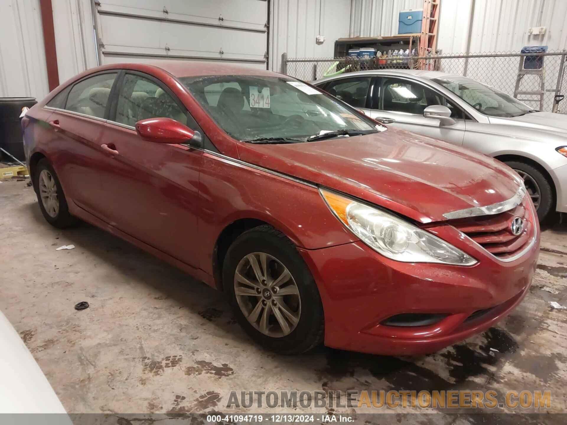 5NPEB4AC3DH762411 HYUNDAI SONATA 2013