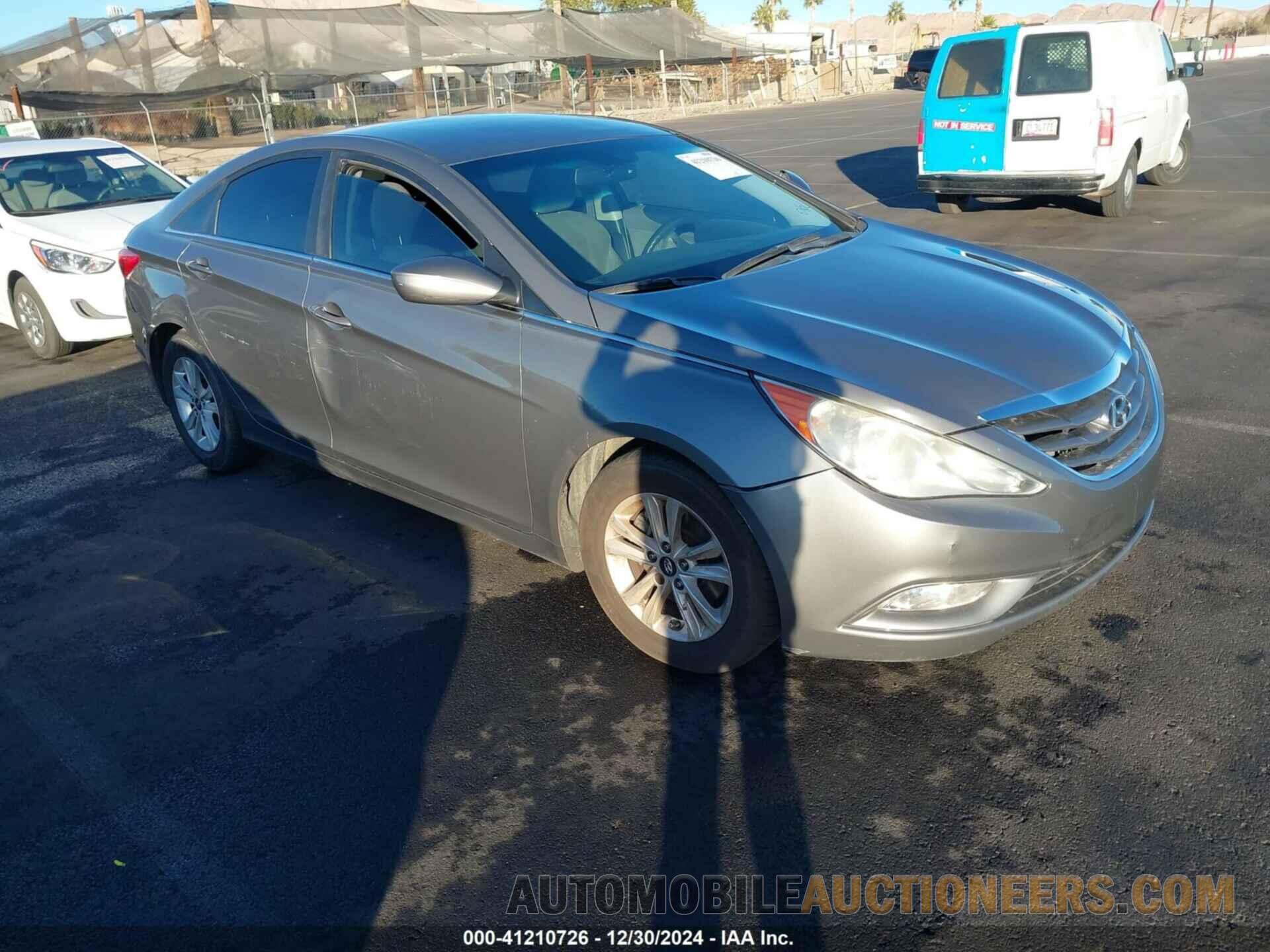 5NPEB4AC3DH789768 HYUNDAI SONATA 2013