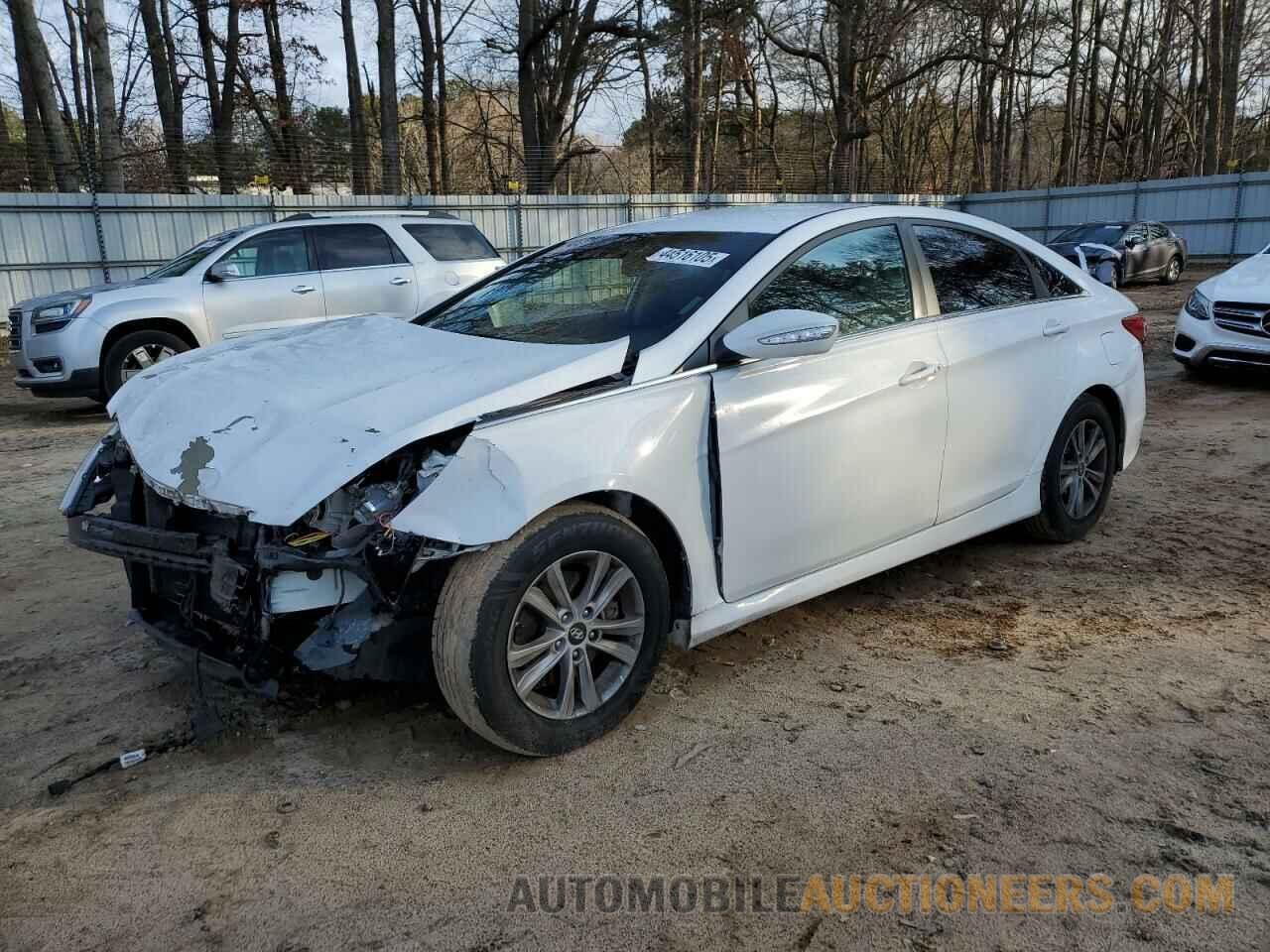 5NPEB4AC3EH820745 HYUNDAI SONATA 2014