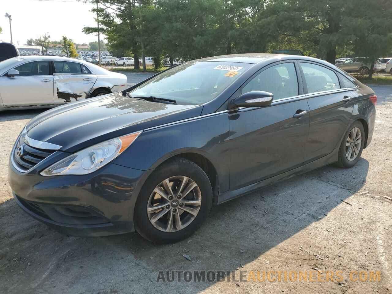 5NPEB4AC3EH824567 HYUNDAI SONATA 2014