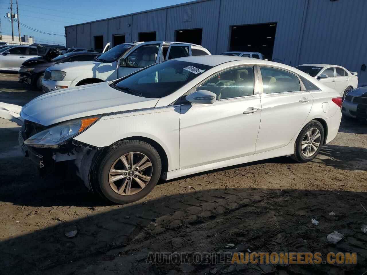 5NPEB4AC3EH919064 HYUNDAI SONATA 2014