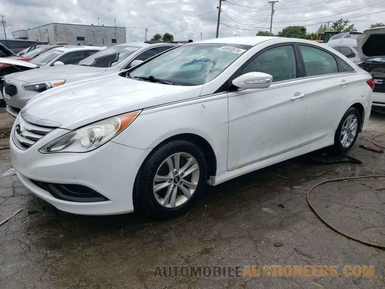 5NPEB4AC3EH931196 HYUNDAI SONATA 2014