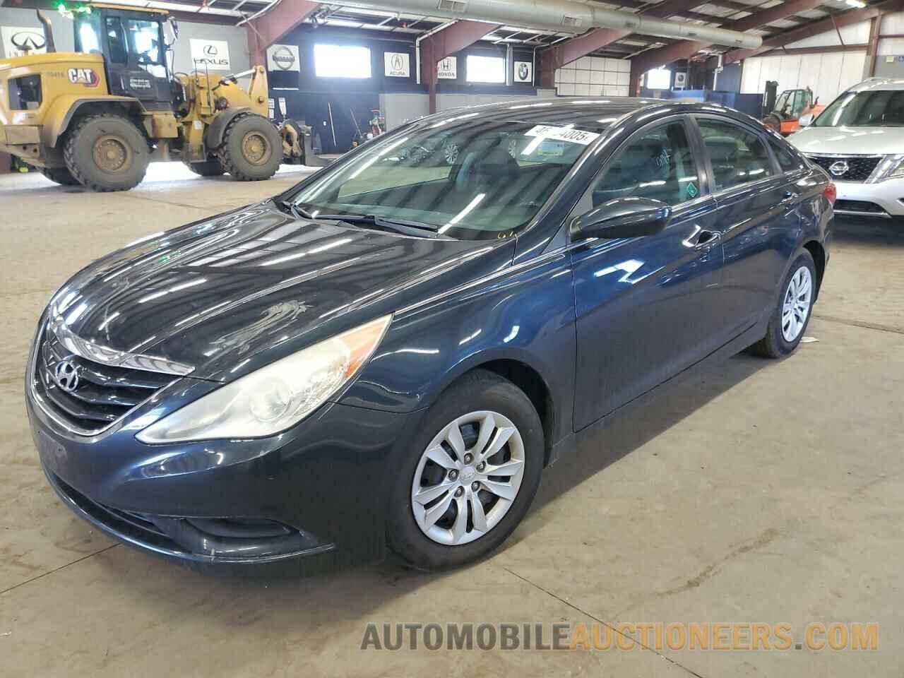 5NPEB4AC4BH134886 HYUNDAI SONATA 2011