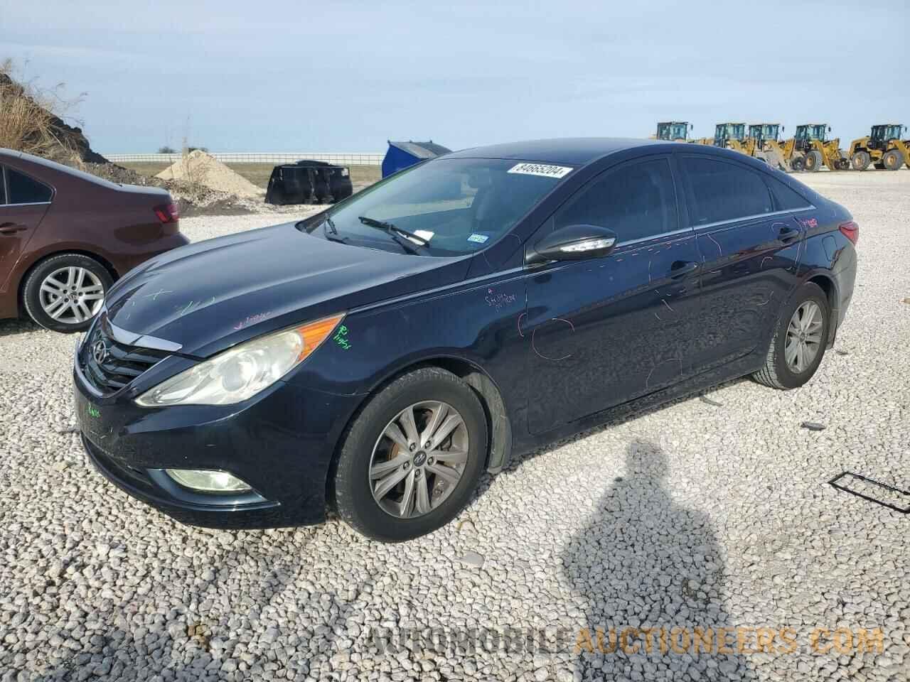 5NPEB4AC4BH194747 HYUNDAI SONATA 2011