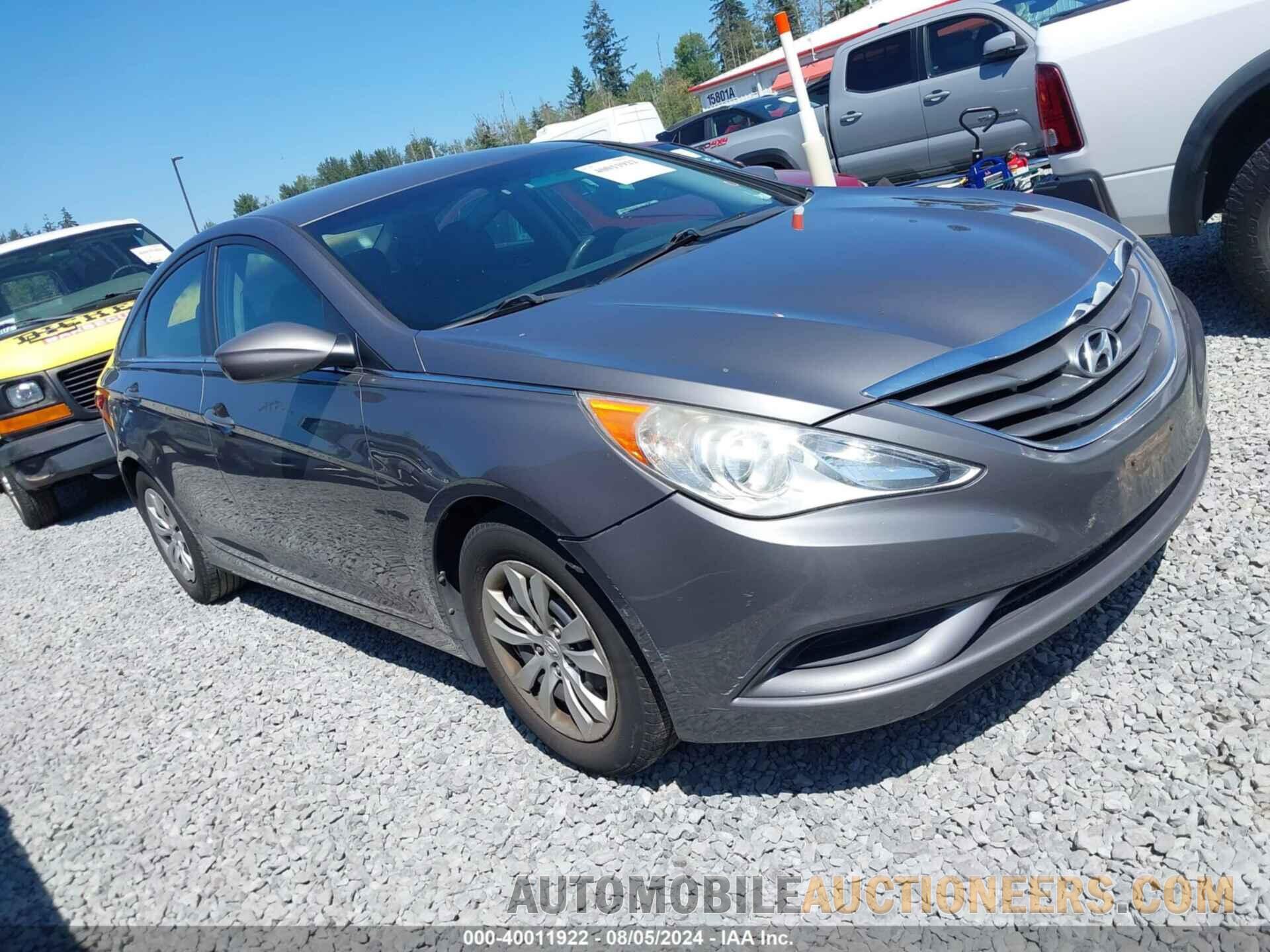 5NPEB4AC4BH209859 HYUNDAI SONATA 2011